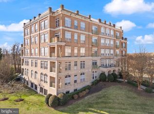 810 Belmont Bay Dr APT 201, Woodbridge, VA
