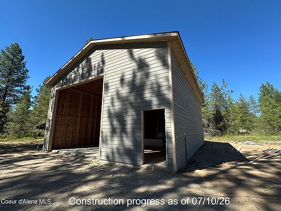 2nd image of 95 Wyatt Ln