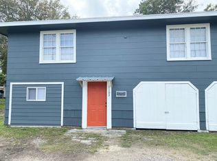 1103 Avenue B, Port Neches, TX 77651