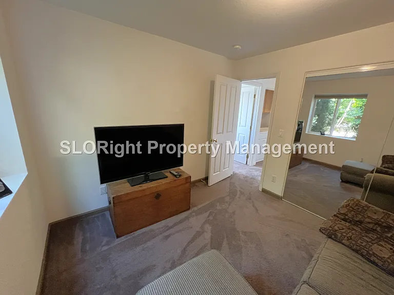 1527 Via Briza Ct — Photo 18