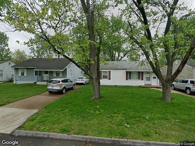 1st image of 9609 Echo Ln