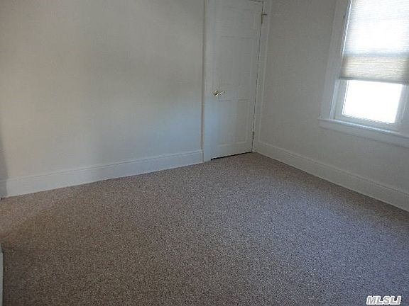 4th image of 43 Walnut Ave