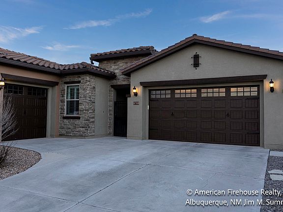 3rd image of 8708 Espacio Verde Rd NW