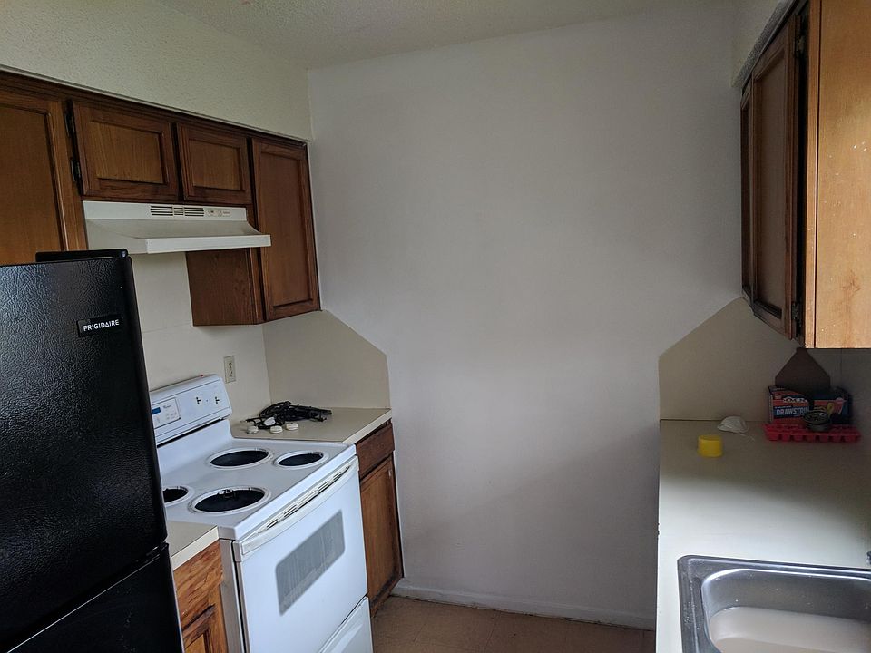1st image of 8402 Garcreek Cir APT C