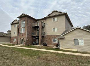 3844 W 4th St UNIT 4, Waterloo, IA 50701