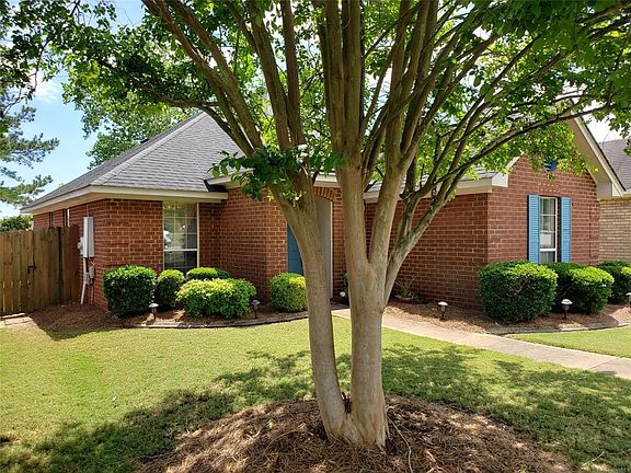 2nd image of 8425 Water Oak Ct