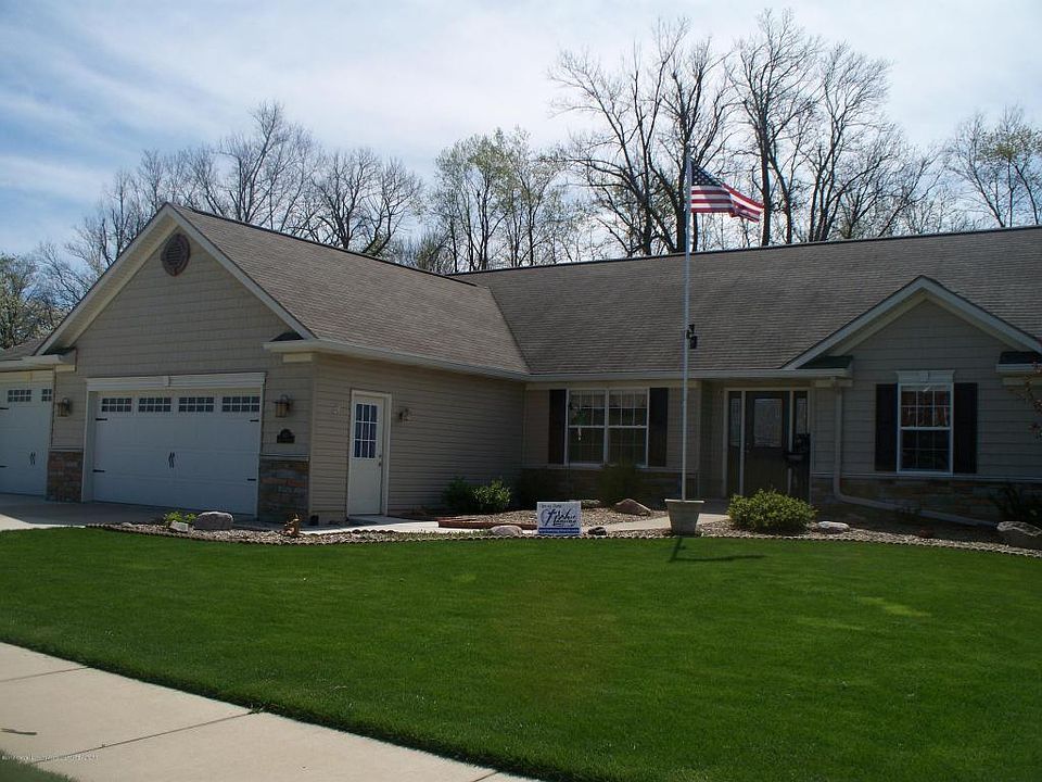 1st image of 945 Bolton Farms Ln