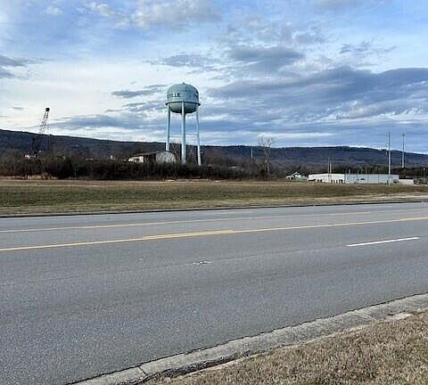 2nd image of 959 Us Highway 127 Byp