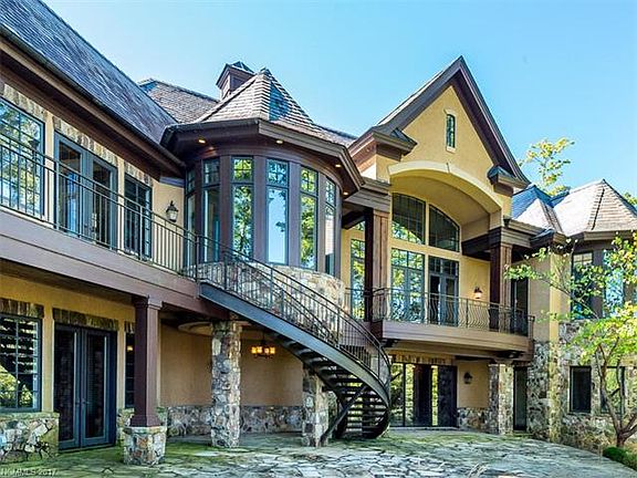 3rd image of 1538 Country View Way