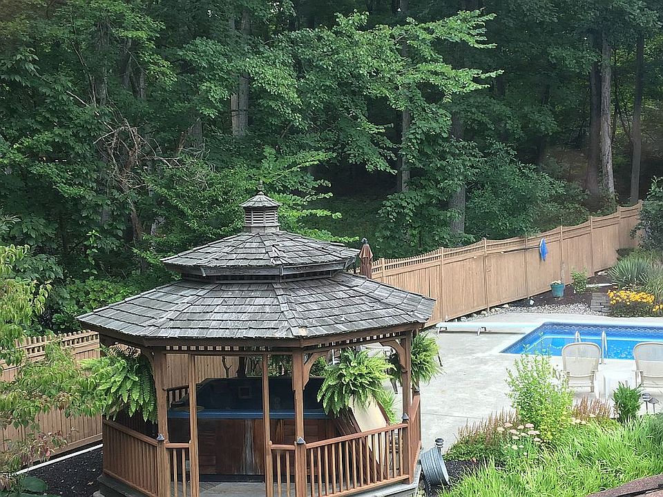 Large gazebo with hot tub 
