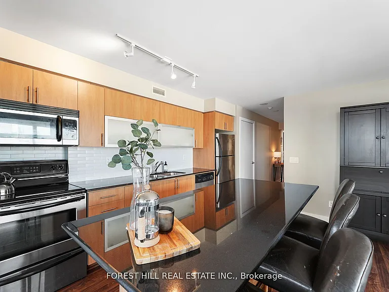 80 Western Battery Rd #1011 — Photo 12