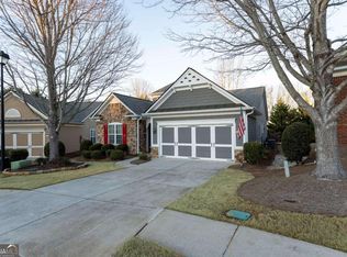 6022 Creekside Ln, Hoschton, GA 30548