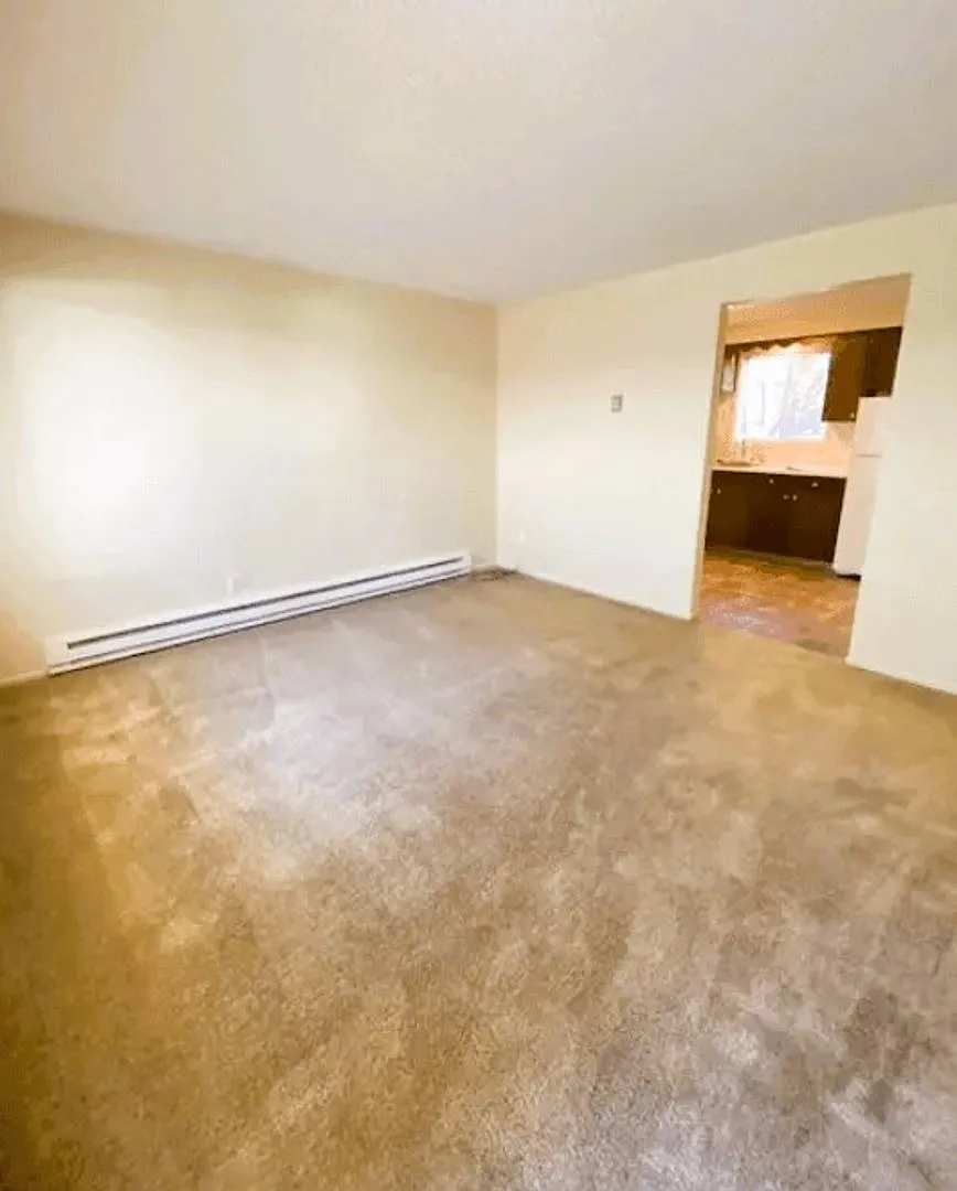 Nell Anna Court — Photo 1
