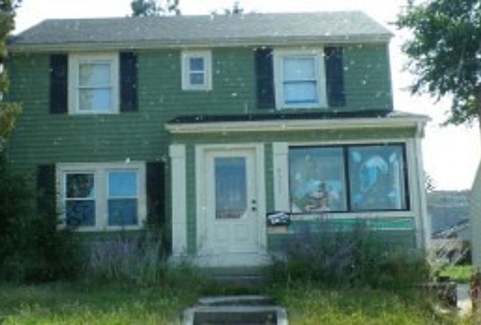 2nd image of 4531 Kenilworth St