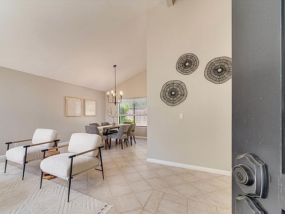 5th image of 1025 Charlson Way