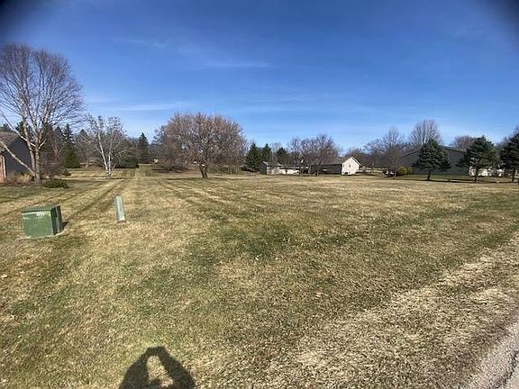5th image of 11831 Bowen Pkwy