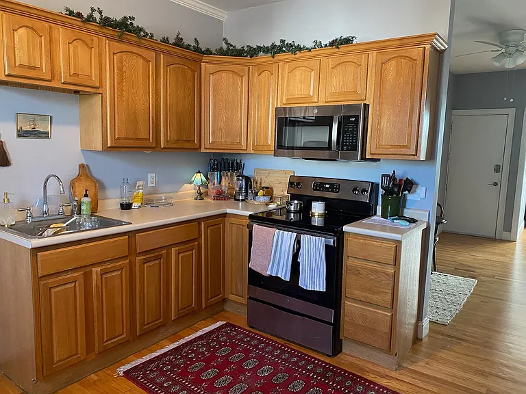 173 Orms St #2 — Photo 9