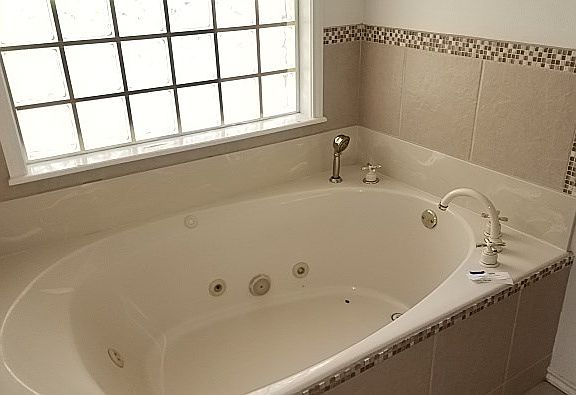 5th image of 440 County Road 3593