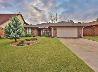 6620 Elk Canyon Rd, Oklahoma City, OK 73162