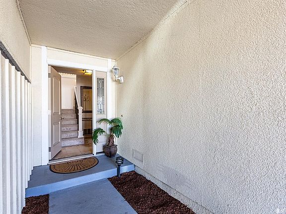 2nd image of 2517 Pomeroy Ct