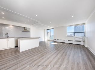 5949 Yonge St #1603, Toronto, ON M2M 3V8