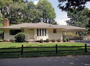 58630 Summit Ridge Rd, Mishawaka, IN 46544