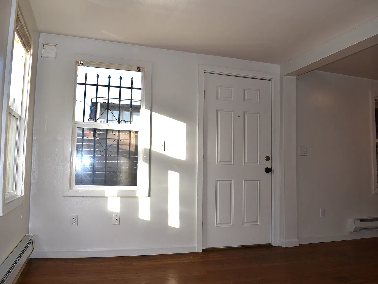 1 bed, 400 sqft, $1,500 — Photo 3