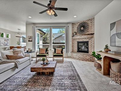 2128 N Woodcreek St, Boise, ID, 83704