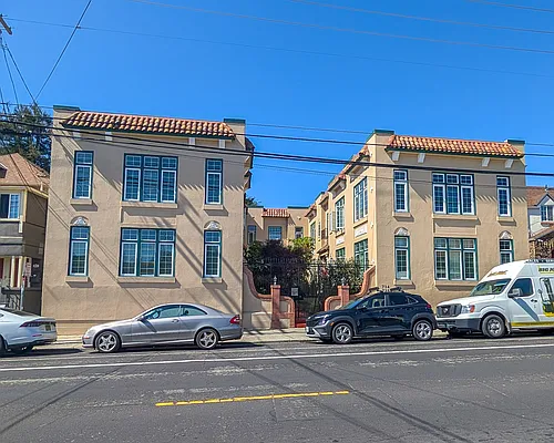 736 Alcatraz Ave #7 Photo 1