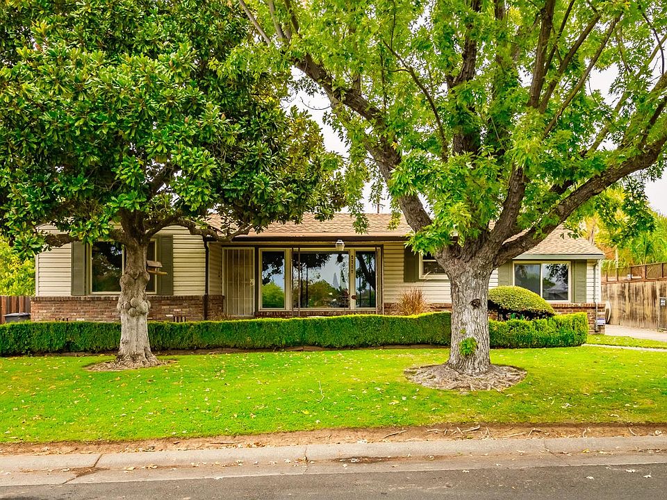 1st image of 2712 Avalon Dr