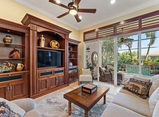 9581 Via Grande W, Wellington, FL 33411