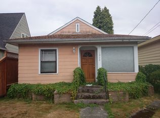 1932 41st Ave SW, Seattle, WA 98116