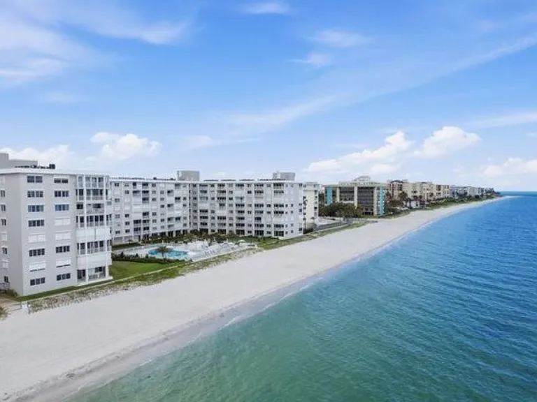 3443 Gulf Shore Blvd N #504 — Photo 21