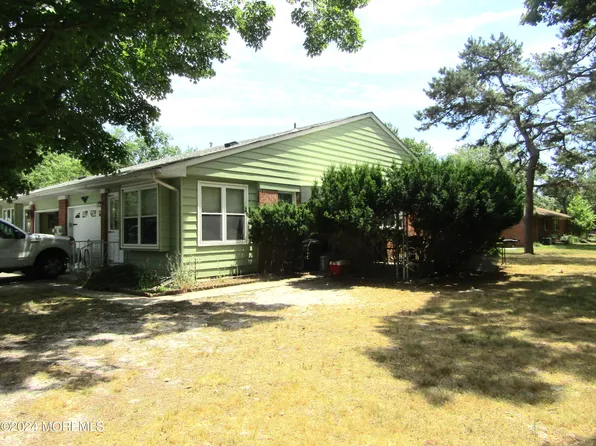 9B Jefferson Lane, Manchester, NJ 08759