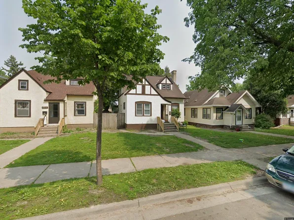 2628 Thomas Ave N, Minneapolis, MN 55411