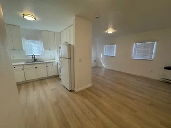 234 E 51st St, Los Angeles, CA 90011