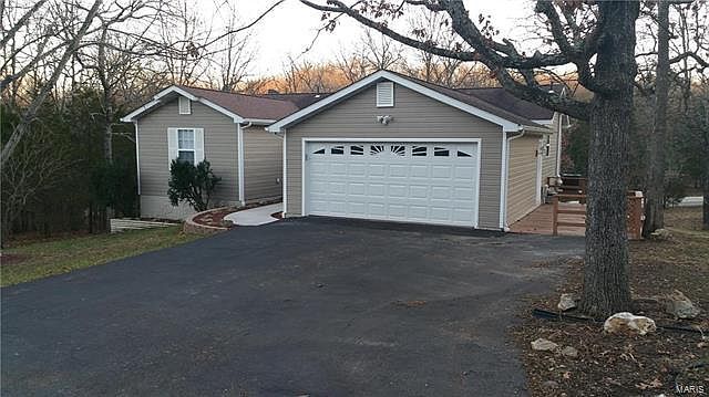 1st image of 6046 Peachtree Dr