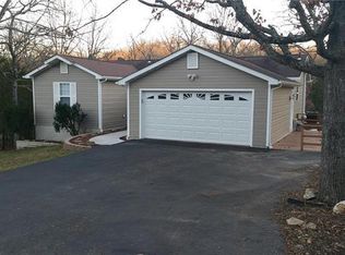 6046 Peachtree Dr, Hillsboro, MO 63050