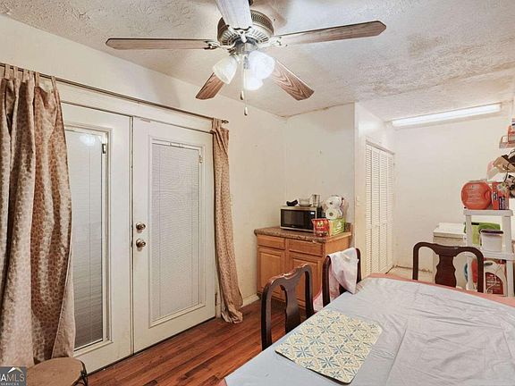 3rd image of 1781 Woodsloe Dr