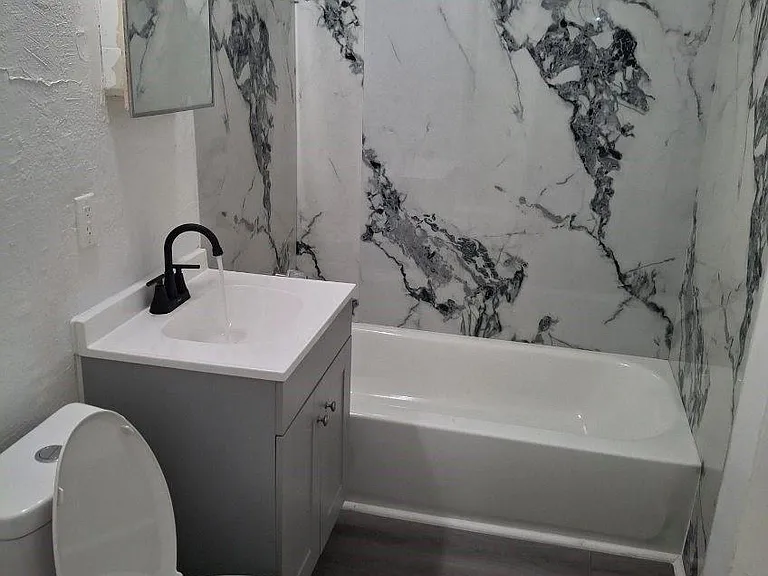 5401 Doolittle Blvd — Photo 14