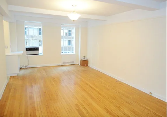 Rented by McDonagh Real Estate | media 26