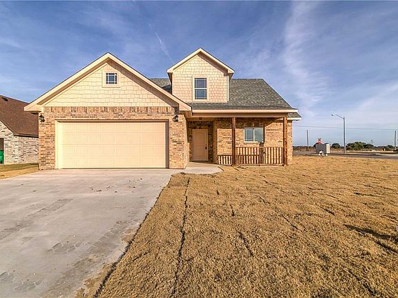 2nd image of 1141 Greens Creek Cir