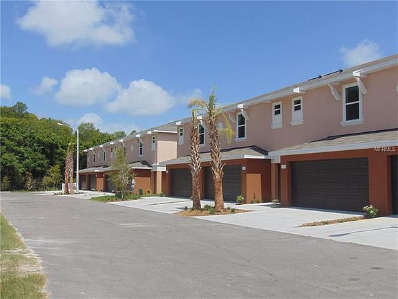 2nd image of 954 Celtic Cir