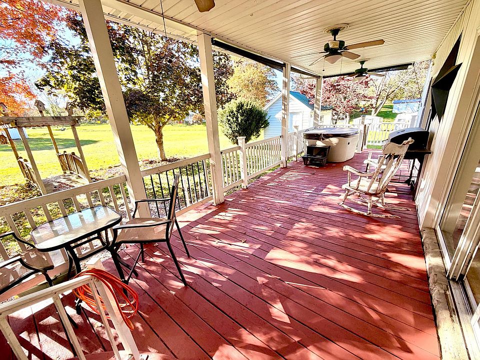 1st image of 183 Lookout Rd