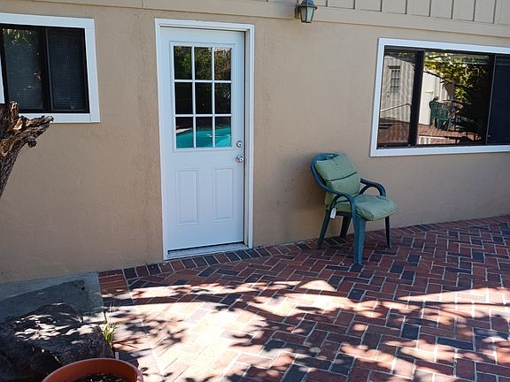 2nd image of 246 Santa Clara Ave