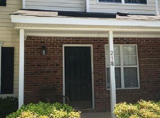 218 Malamute Ln, Greensboro, NC 27407