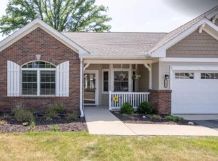1837 Maple Knoll Dr SE #1837, Grand Rapids, MI 49508