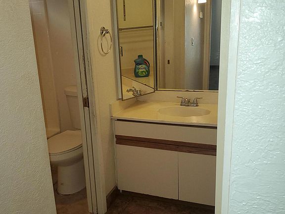 5th image of 1820 E Morten Ave Unit 106