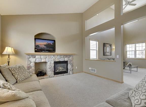 5th image of 4855 Olive Ln N