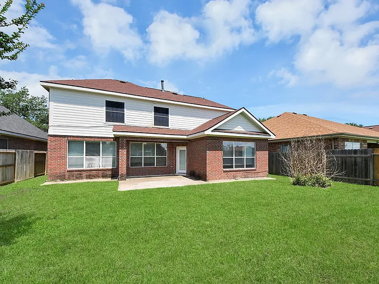 4610 Plum Forest Rd — Photo 29